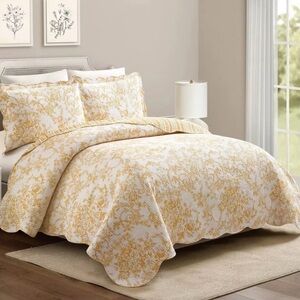 ☀️ Yellow Floral Quilt 3 PC Set ~ Full/ Queen